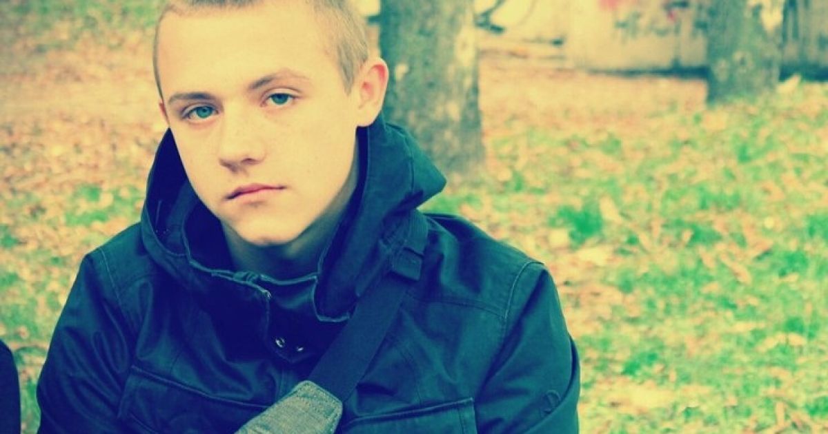 В срочной помощи нуждается 17-летний Влад!