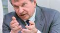 Сечин получает ежемесячно от 15 миллионов рублей зарплаты
