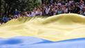День Незалежності почався із прапора