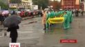 В Днепропетровске похоронили 21 неопознанного бойца, погибших в Иловайске