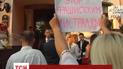 Активисты устроили в Киеве протест против продажи России кораблей