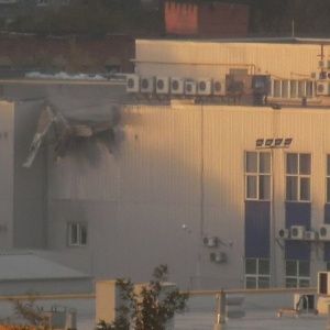 Донецк пережил ночь и утро с мощными залпами и взрывами