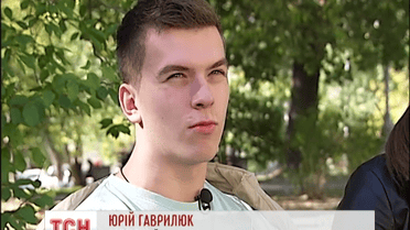 20-річного киянина підстрелили на тролейбусній зупинці