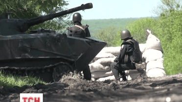 Територія контрольована терористами зменшилася вдвічі.