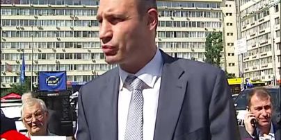 Кличко прибере МАФи від виходів з метро