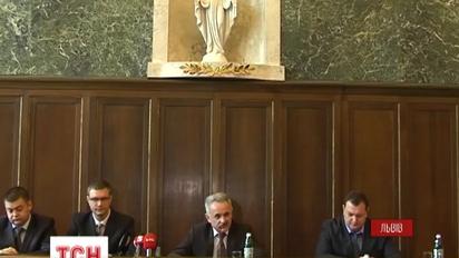 Швидке й об’єктивне розслідування або смітник