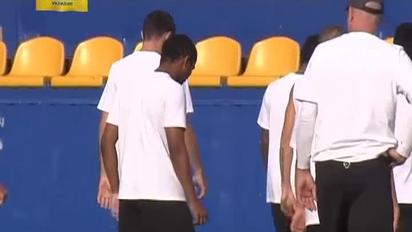 Дуглас Коста пояснив, чому втікав з Шахтаря