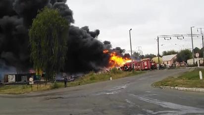 Очевидцы сняли пожар на месте взрыва вагона на Черкасщине
