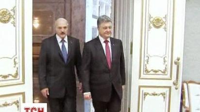 Порошенко сподівається домовитись про мир у Мінську