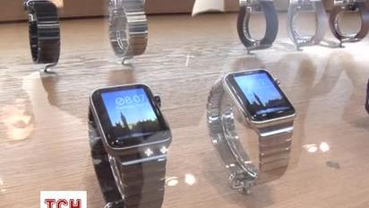 Apple привезла в Париж фирменные часы
