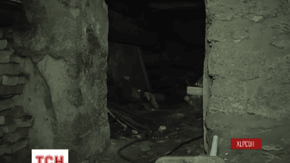 Мешканці багатоповерхівок Херсона переробляють підвали під бомбосховища