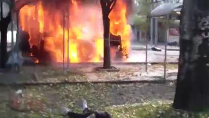 У Донецьку від снаряду вибухнула маршрутка