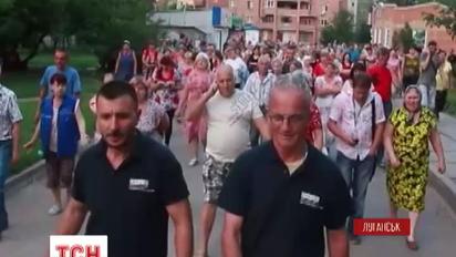 На освобожденных территориях пытаются восстановить жизнь