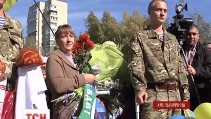 Мати полоненого солдата сама вирушила у зону АТО і визволила сина