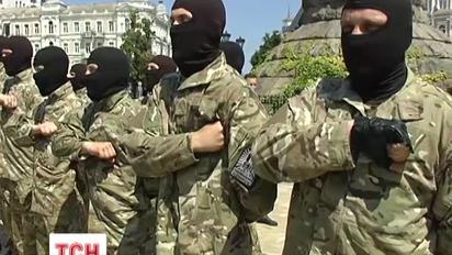 В Киеве новобранцы батальона "Азов" присягнули на верность Украине