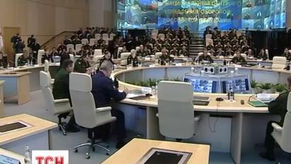 Российский МИД утверждает, что Канада приурочила санкции против Кремля к визиту Порошенко