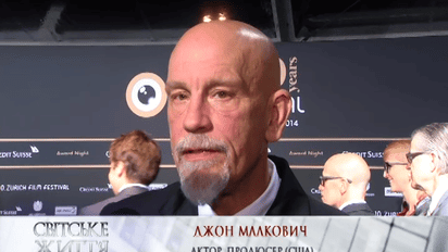 Джон Малкович следит за ситуацией в Украине