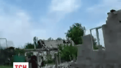 Российские боевики обстреляли жилые кварталы поселка Станица Луганская