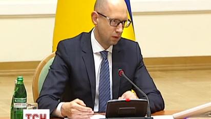 Яценюк вважає, що головні агресори України - Росія і корупція та безвідповідальність