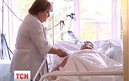 Днепропетровские волонтеры собрали 346 тысяч на аппарат искусственного дыхания для раненых
