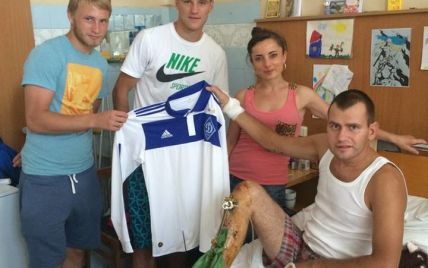 Зірки "Динамо" підтримали в лікарні поранених бійців АТО