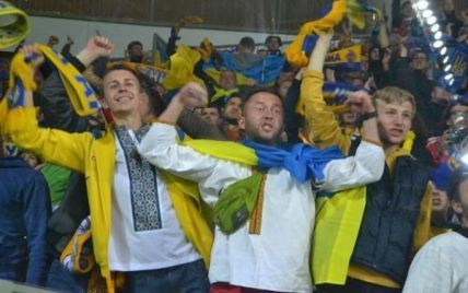 На матче Беларусь - Украина болельщики трижды пели "Путин - х*йло"