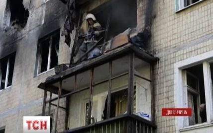 Неспокойная ночь в Донецке: от залпа "Града" загорелась многоэтажка