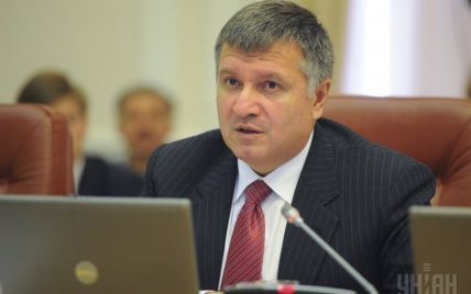 Аваков звільнив головного міліціонера Херсонщини через АТО