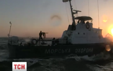 Боевики из минометов обстреляли катера украинских пограничников в Азовском море