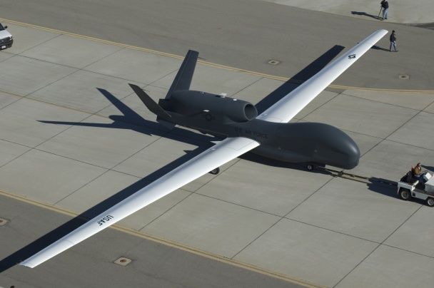 Статегічний розвідник США RQ-4 Global Hawk / © northropgrumman