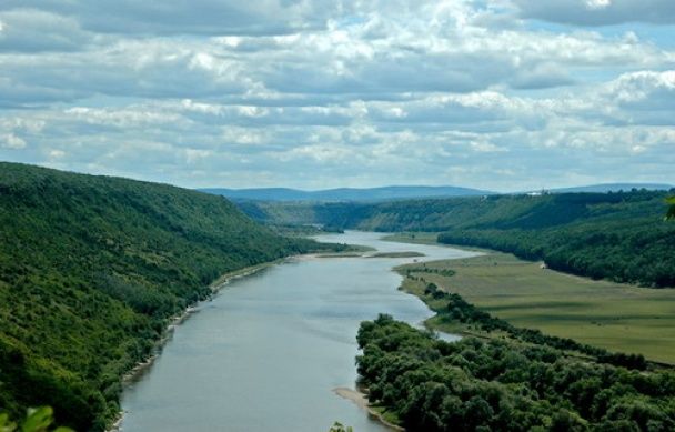 Днестровский каньон - это крупнейший в Украине и один из крупнейших в Европе каньонов / © 7chudes.in.ua