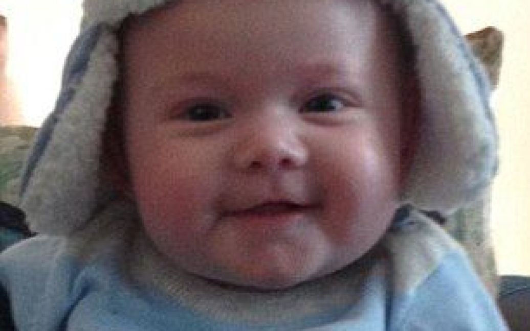 Маленький Лео начал улыбаться еще в утробе матери. / © dailymail.co.uk