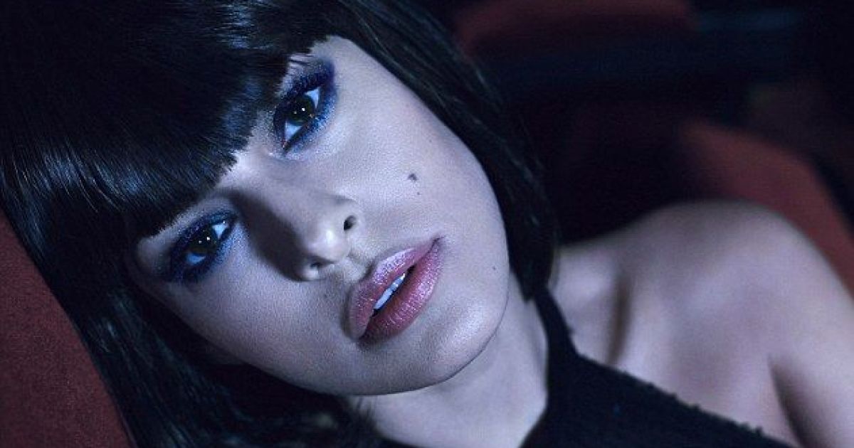 Мендес снялась в фотосете после родов