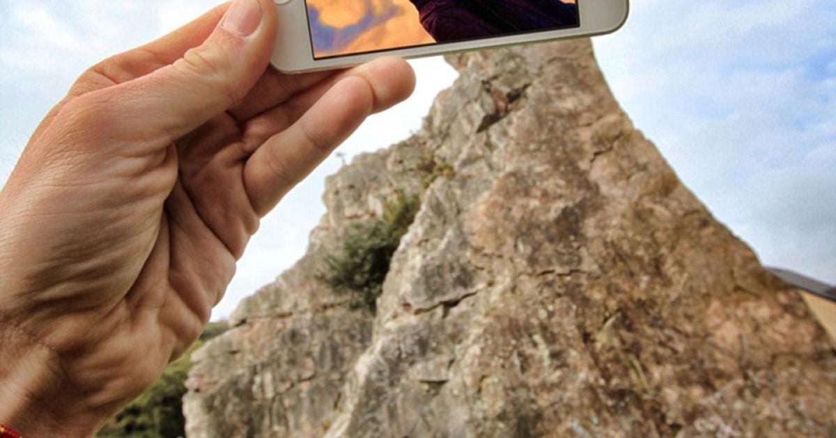 Фото чоловіка виявилися надзвичайно популярними, після того, як він поділився ними з друзями на Facebook / © dailymail.co.uk