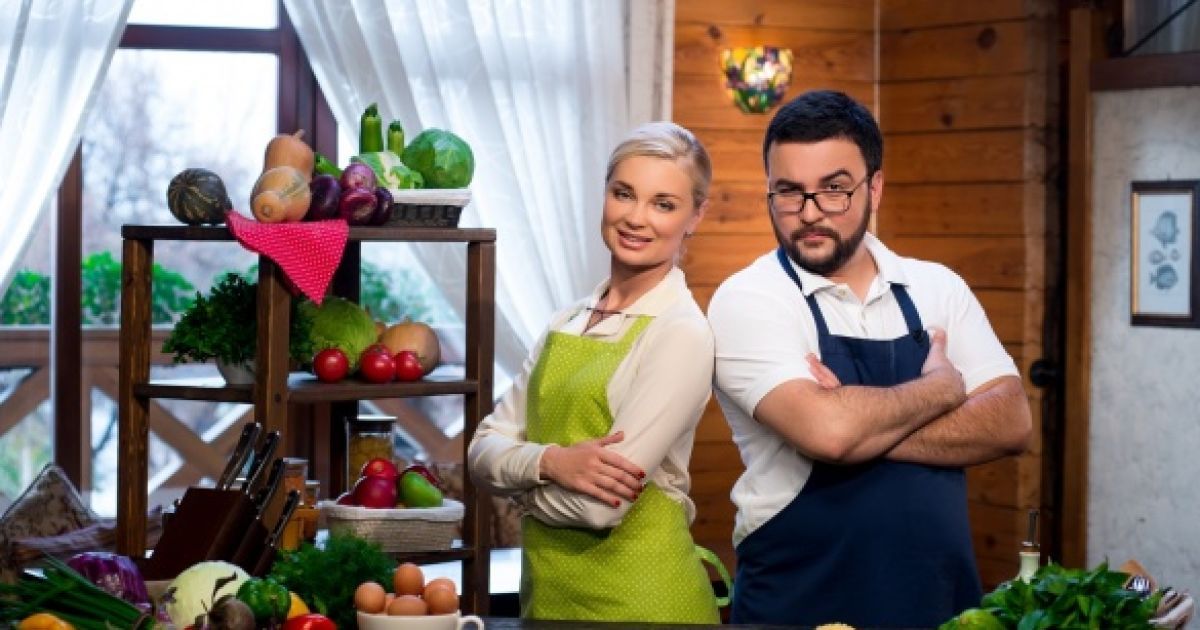 Таран научила Сеничкина готовить необычную яичницу