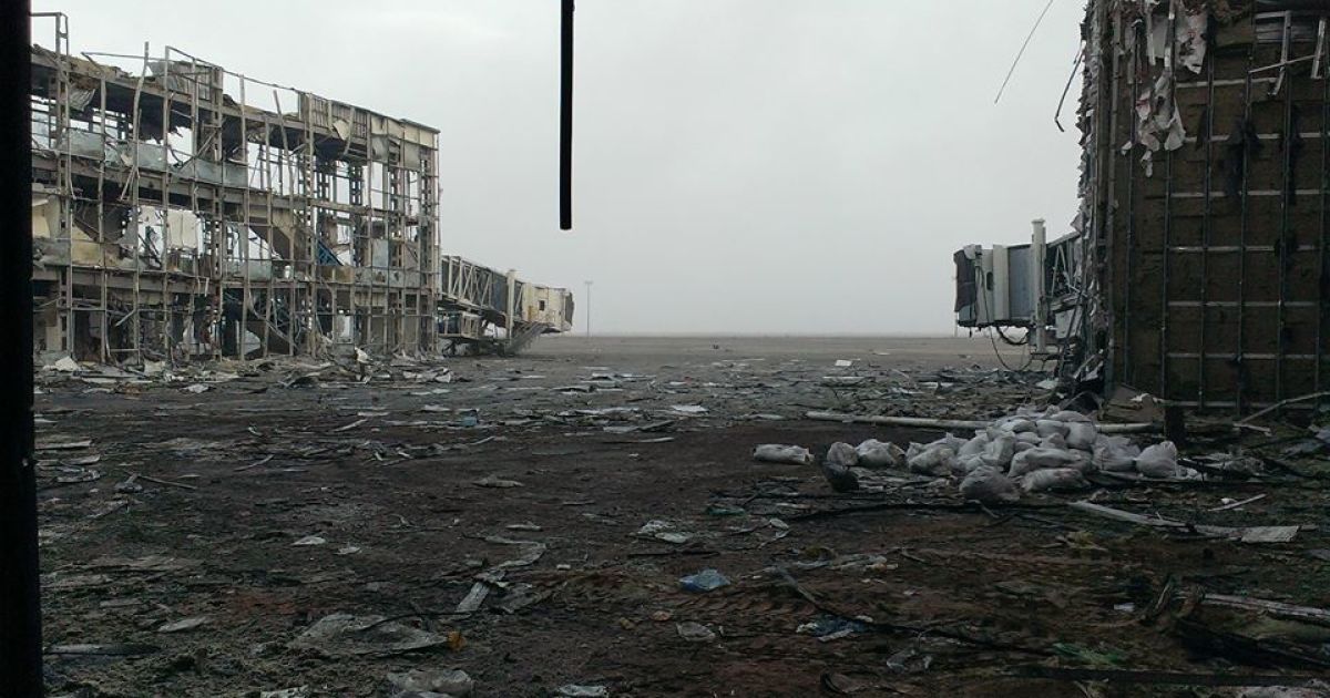 Один из "киборгов" рассказал правду о делах в аэропорту Донецка