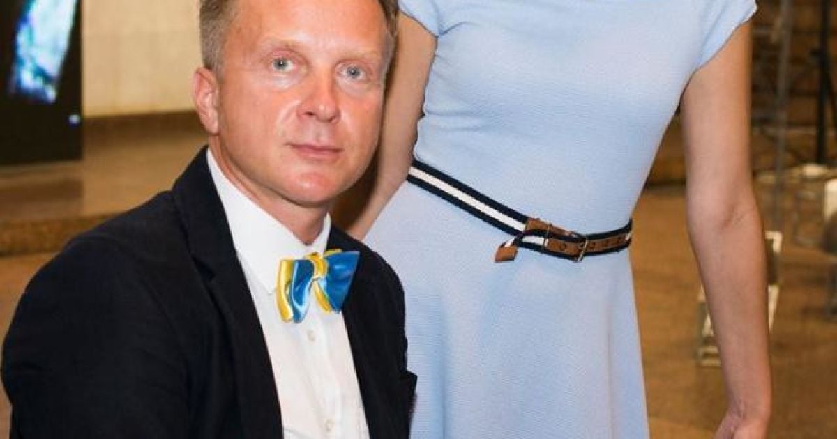 Любовница Мухарского показала переписку с Егоровой