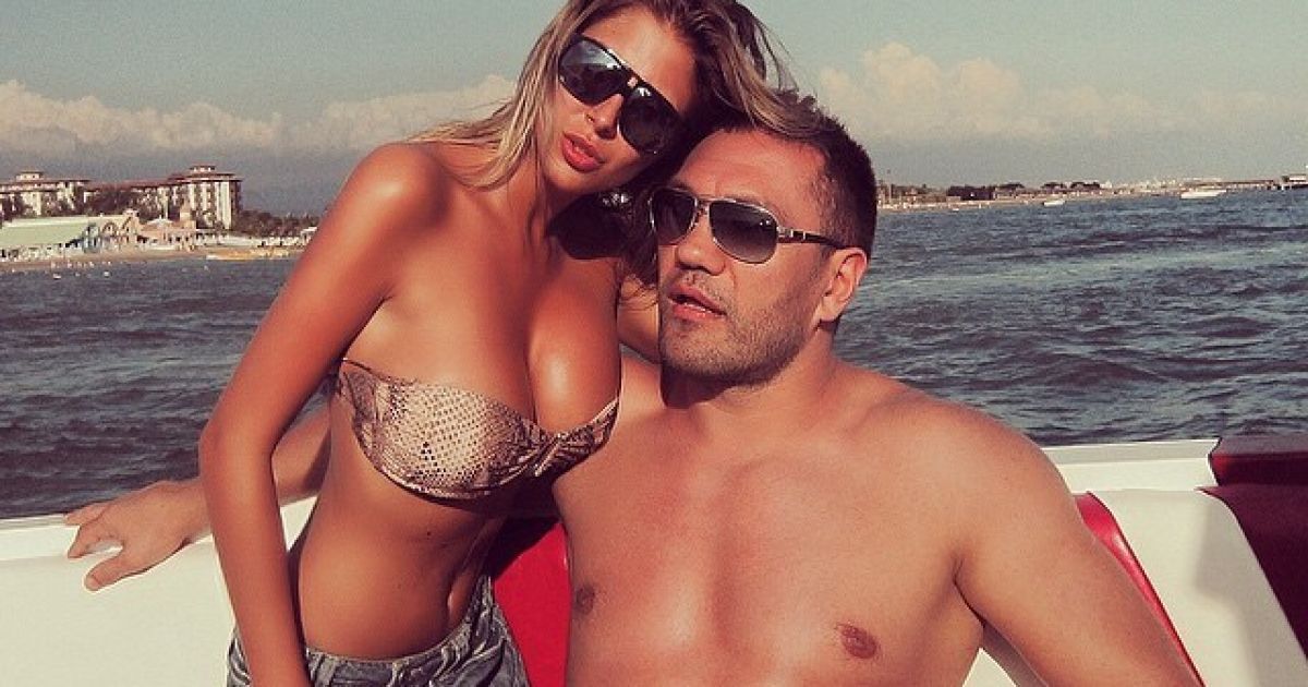 Пулев со своей девушкой