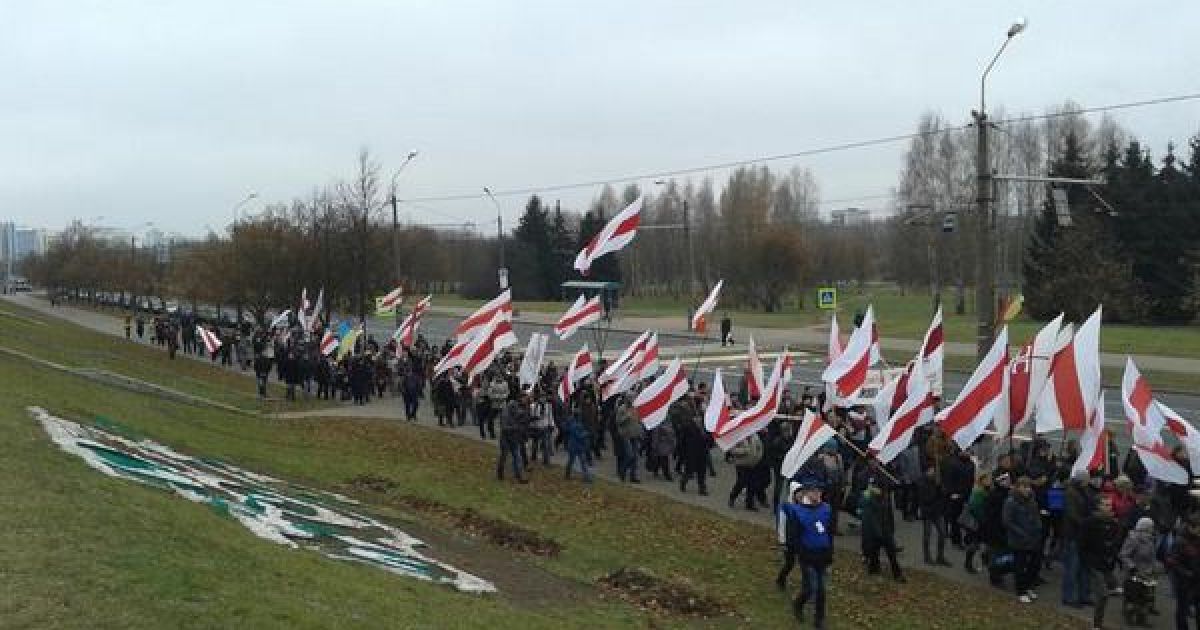 Белорусы на митинге оппозиции поддержали украинцев