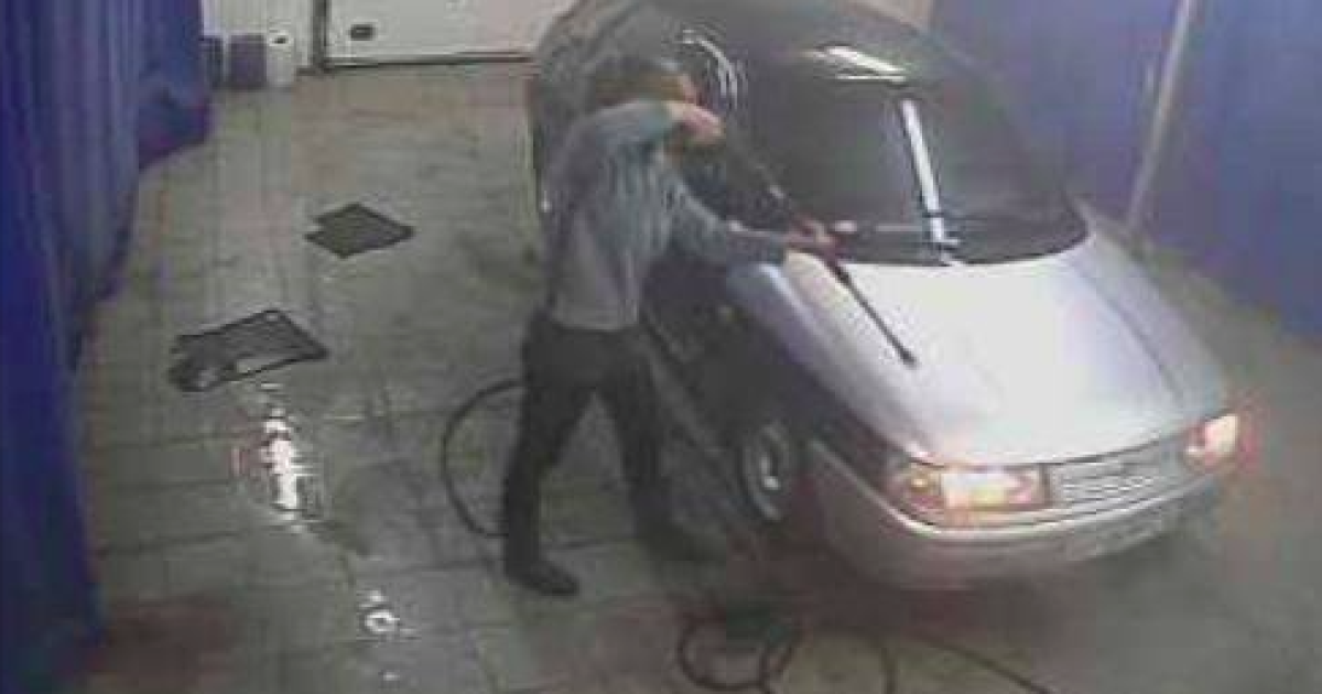 Українськ хакер закликає допомогти йому у кібервійні