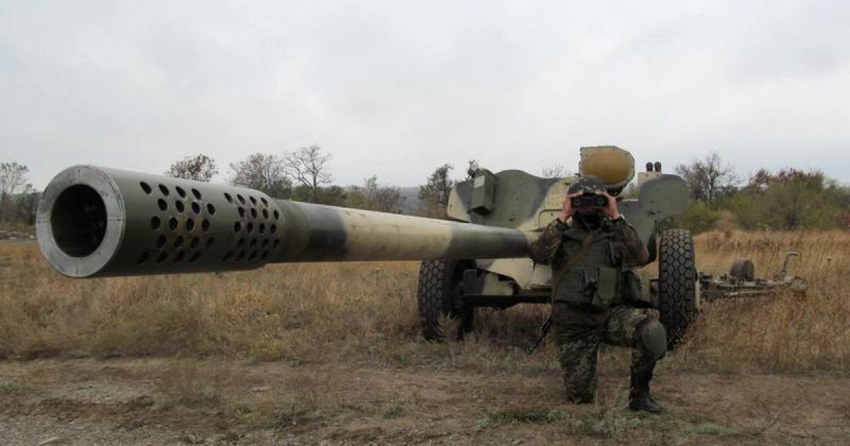 Силовики под Мариуполем отбили  атаки боевиков