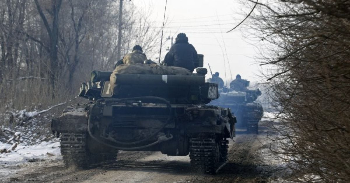 Військові продовжують дотримуватися режиму "тиші"