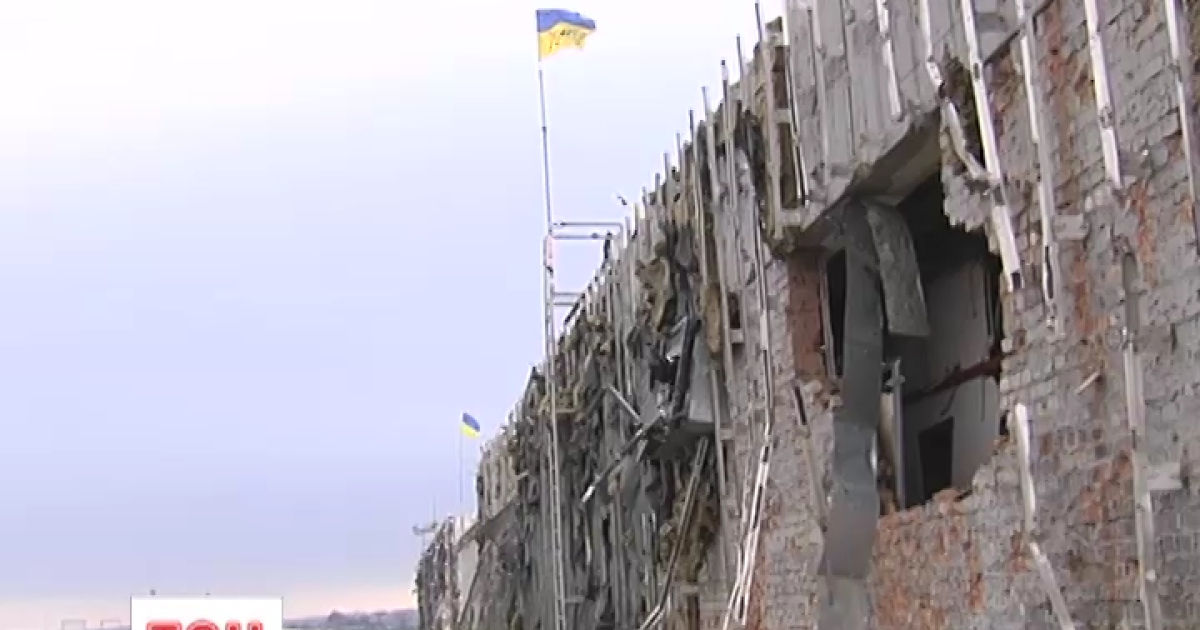 РНБО повідомляє про контроль над терміналами Донецького аеропорту