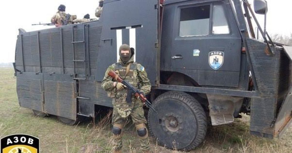 Буквально щодня проводяться навчання: освоюється техніка і відпрацьовуються тактичні вправи / © facebook.com/azov.batalion