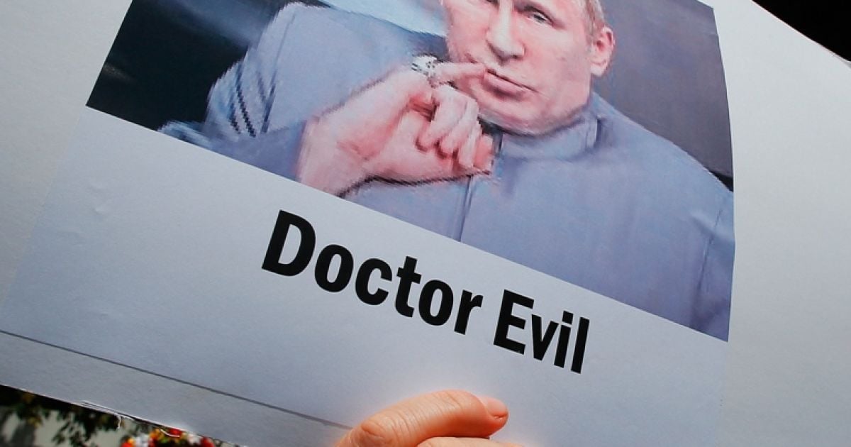 Питерские "казаки" хотят выпустить собственную валюту с Путиным