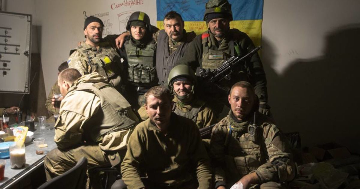 Бойовики продовжують обстрілювати мирні українські міста