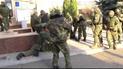 Люди з автоматами взяли під охорону Одеський НПЗ.
