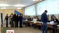 "Народний фронт" продовжує лідирувати