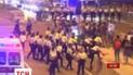 В Гонконге возобновились столкновения между демонстрантами и полицией