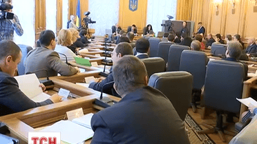 Верховна Рада планує зайнятись невідкладними законами